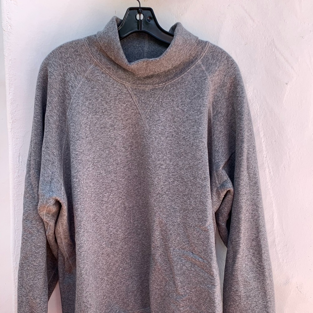 Todd Snyder X Champion Turtleneck Sweatshirt